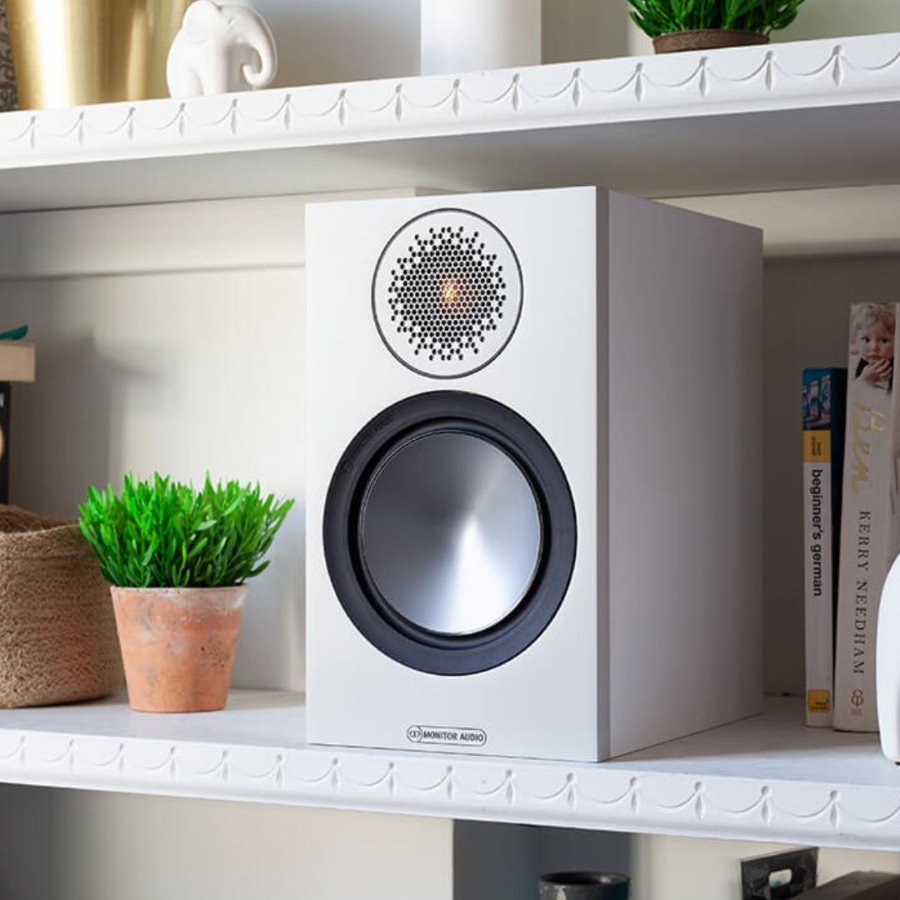 BOOKSHELF SPEAKERS